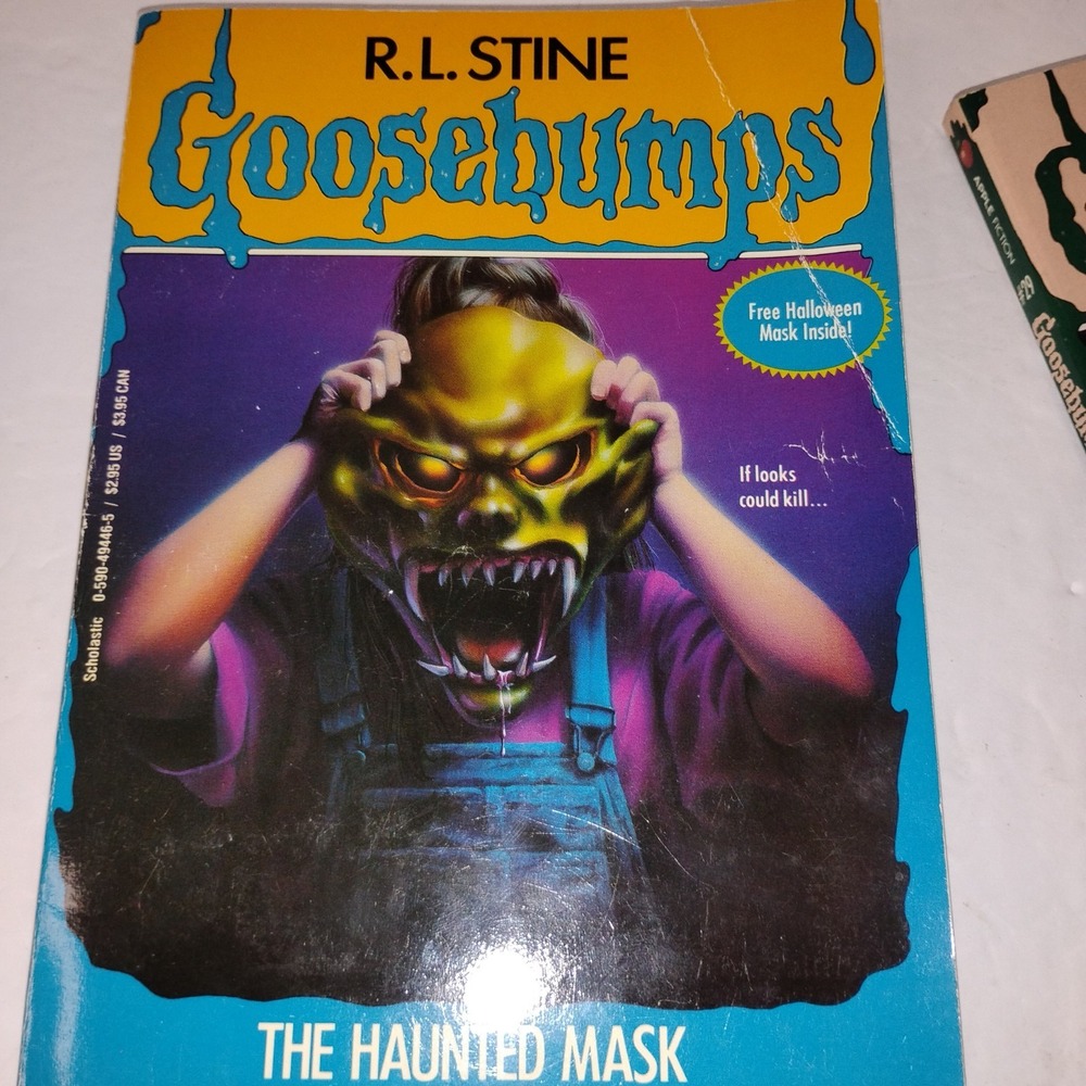 Goosebumps #11 The Haunted Mask  R.L.‎ Stine FIRST PRINT